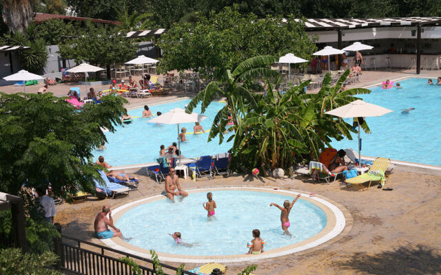 Sun Palace Hotel Resort & Spa