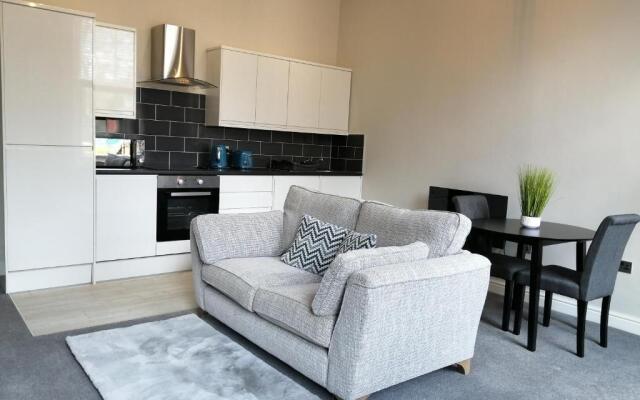 2-bed Flat in Hamilton Square