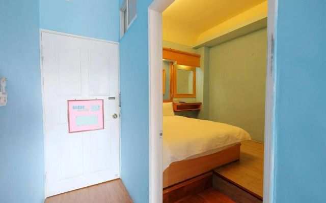 Summer Inn