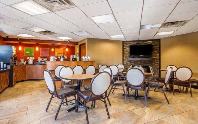 Rodeway Inn & Suites