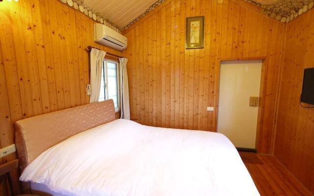 Leisure log cabin