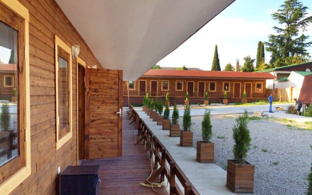 GudaUta Hotel