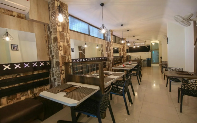 Hotel White Pearl by OYO Rooms