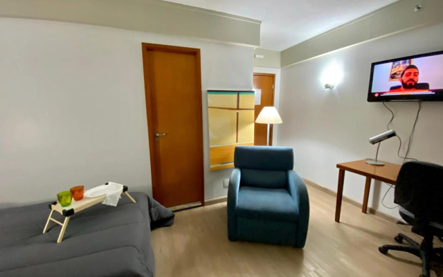 UNU 918 Moema: Wi-Fi, Academia, Camareira, Metrô +