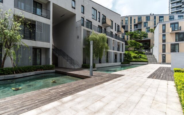 CM Serviced Apartment Shenzhen Hillside