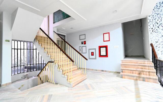 FabHotel Jaipur Classic