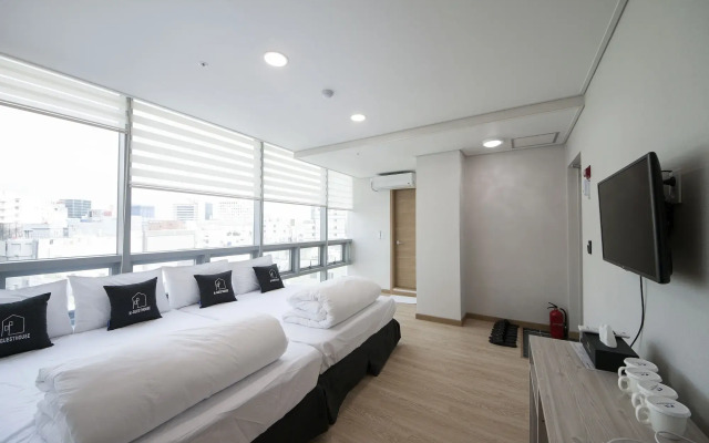 K-Guesthouse Premium Nampo 1
