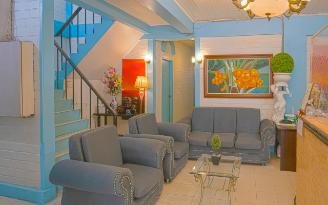 La Maria Pension And Tourist Inn Hotel