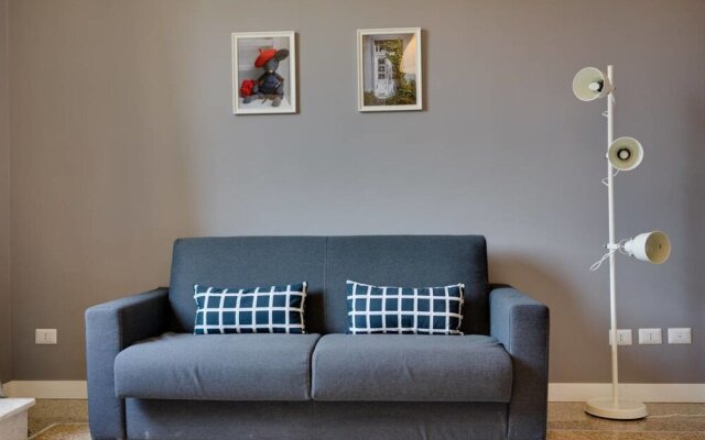 Large and Bright Flat in Prati /up to 9 Guests