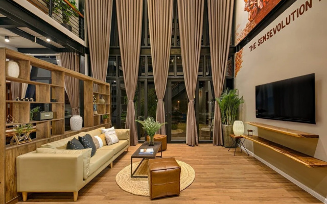 Modern 4-bdr Villa Foosball Dart Cafe Walk to My Khe Beach