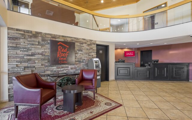 Red Roof Inn & Suites Cincinnati North - Mason