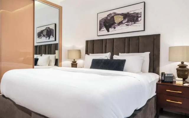 Boardroom Apartments