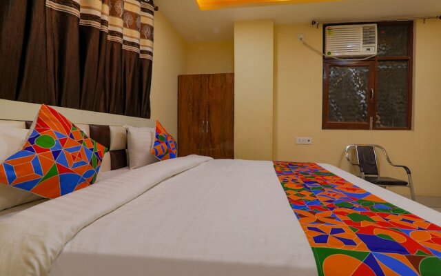 Hotel Shree Galaxy by OYO Rooms