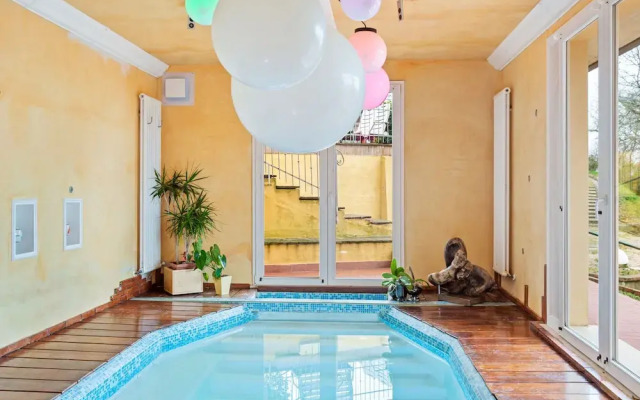 Pleasant Holiday Home in Magione With Swimming Pool