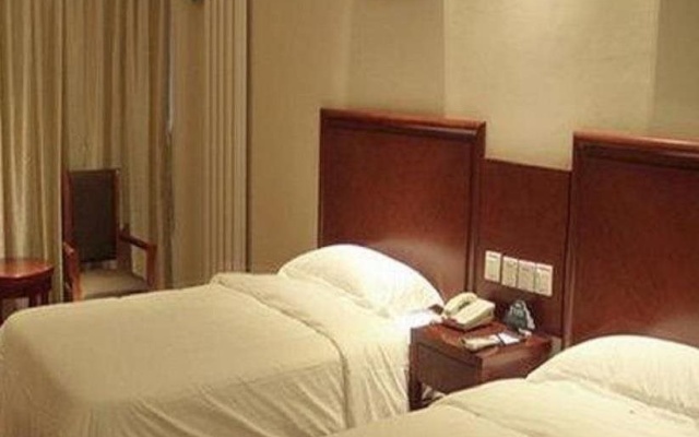 Greentree Inn Hebei Qinhuangdao Changli County Minsheng Road Walking Street Express Hotel – Guest Rooms – Qinhuangdao