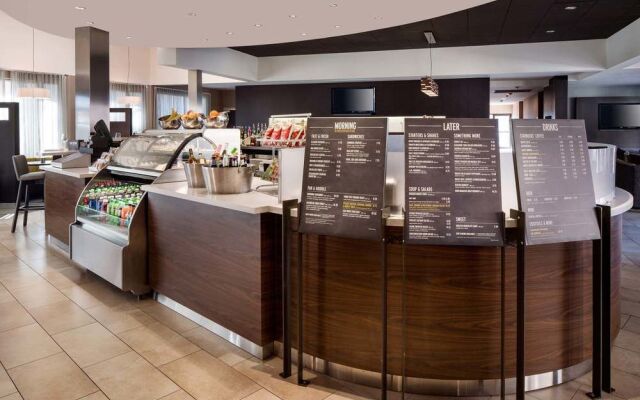 Courtyard Phoenix Airport