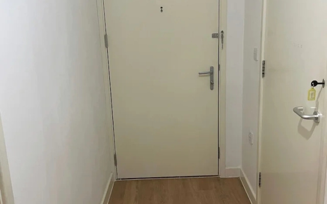 2 Bed-sleeps4-parking-balcony-nearcitycentre