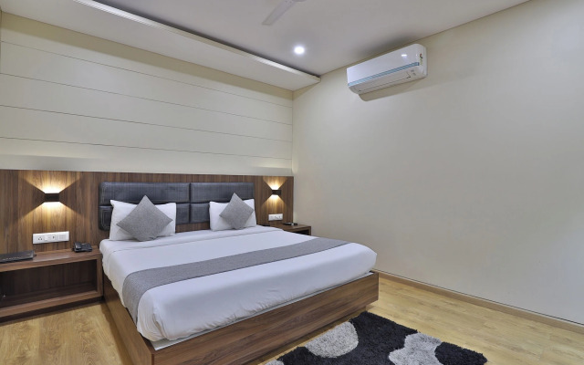 Hotel Limra Vadodara