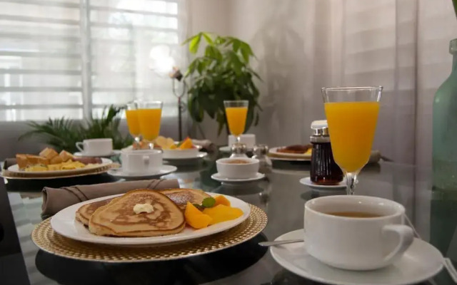 San Sebastian Bed & Breakfast