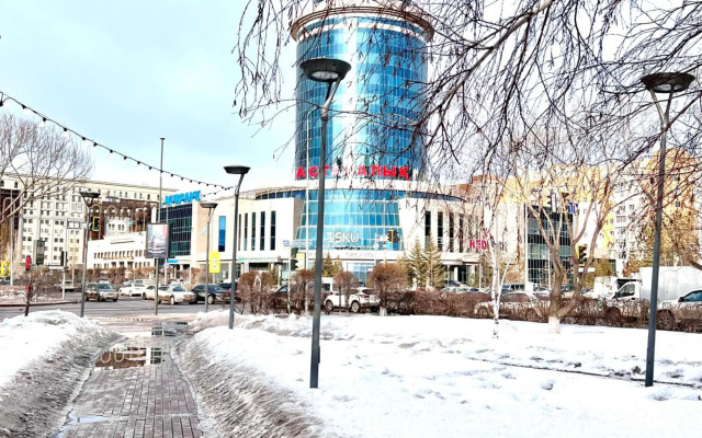 Уютная 1-комнатная квартира возле Байтерека