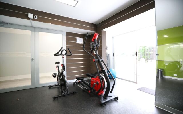 2BDR APT w/ pool & gym - Barranco!