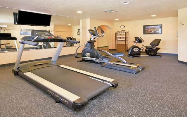 Best Western San Dimas Hotel & Suites