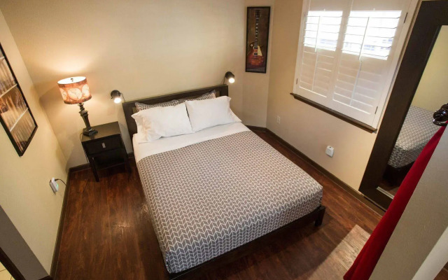Residences at The Railyards - Downtown Austin