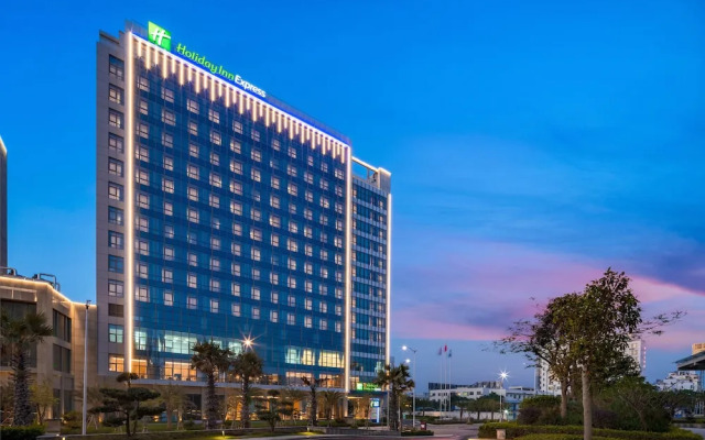 Holiday Inn Express Beihai Silver Beach by IHG