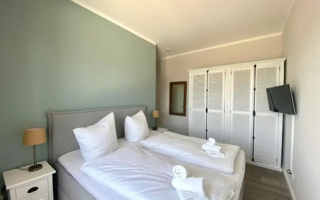 2707 - Strandwiese 16