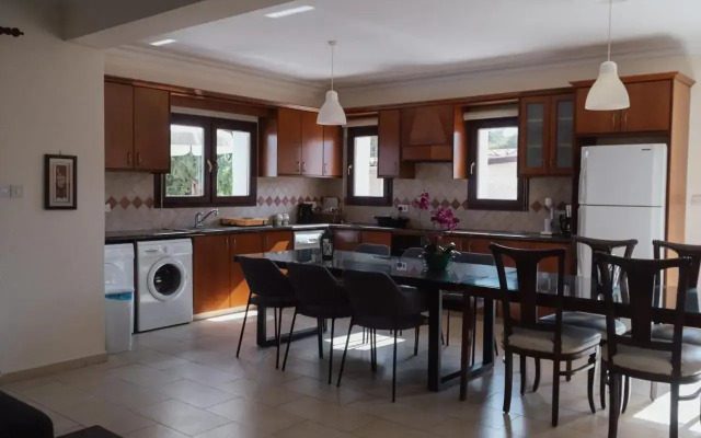 Villa Nikolina