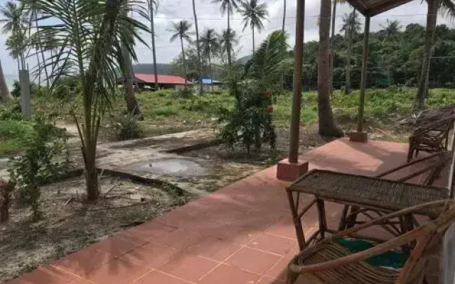 Coconut Boulevard Resort