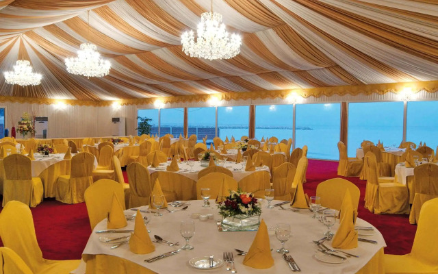 Mövenpick Hotel & Resort Al Bida'a Kuwait