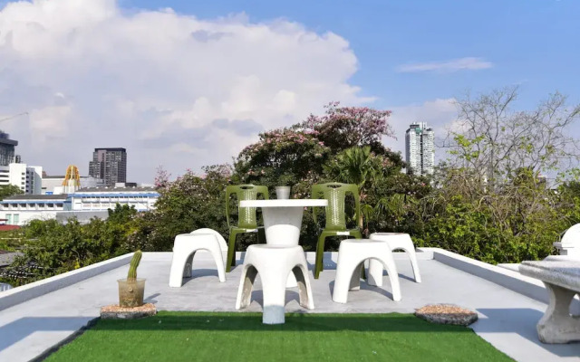 Mangosteen Bangkok Sukhumvit