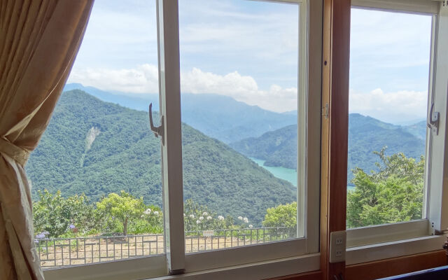 Shan Shui-Yuan Vege Guest House
