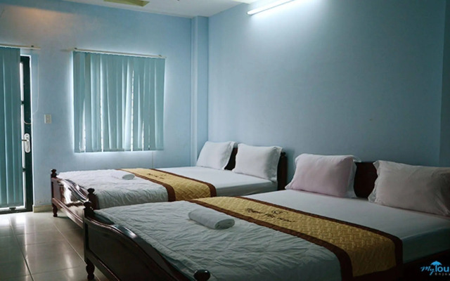Nguyet Van Hotel