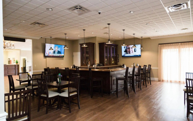 Chateau Saint Denis Hotel