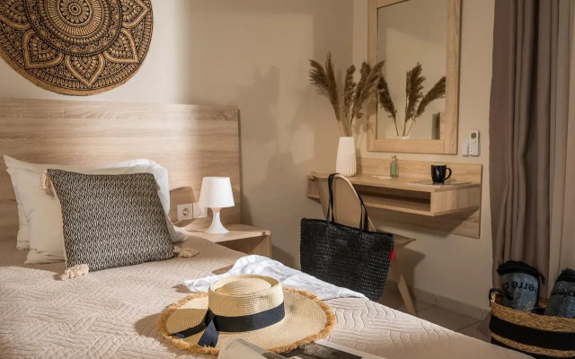 Cretan Seaside Boutique Hotel