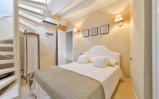 Dalt vila house