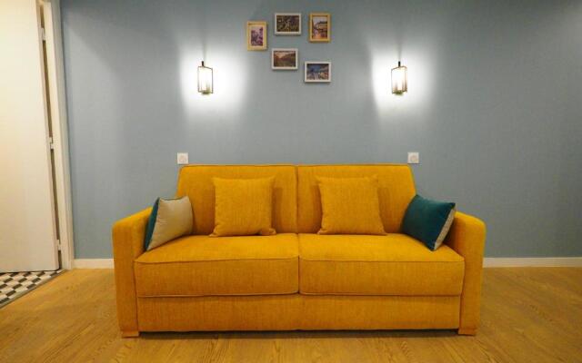 Bastille ChicSuites
