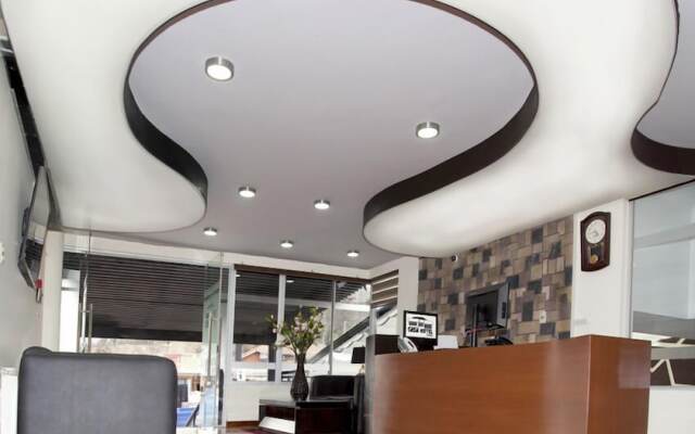 Casa Hotel Achumani