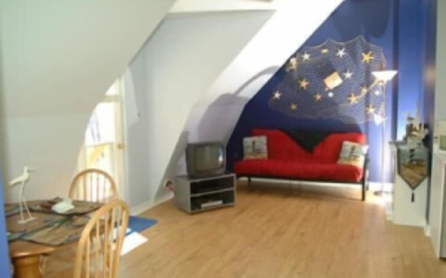 Sea Parrot Ocean View Resort