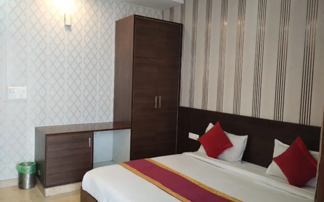 Hotel Rajvansh Palace