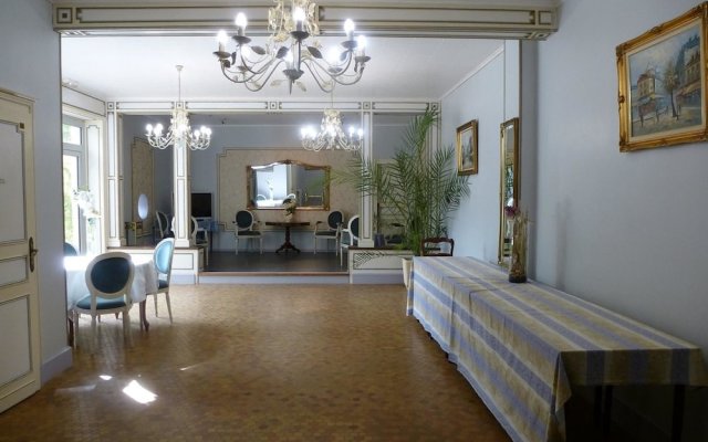 Mansion With 7 Bedrooms in Caudrot, With Enclosed Garden and Wifi - 90