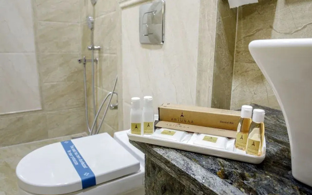 Hotel Arjunaa