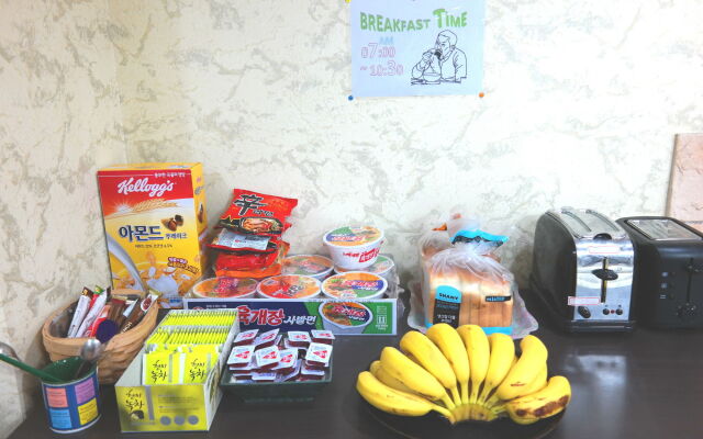 Love In Busan Guesthouse