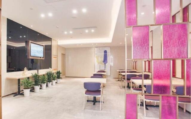 Lavande Hotels Ningbo South Railway Station North Square