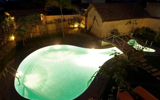 Lang Ca Voi The Whales Village Guesthouse