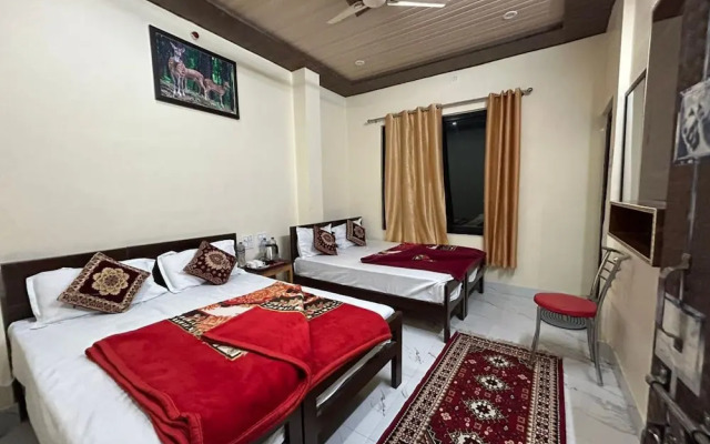 Goroomgo Royal Sainik mando