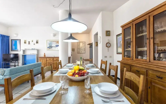 Alghero, Lighthouse Penthouse with sea view and beach front