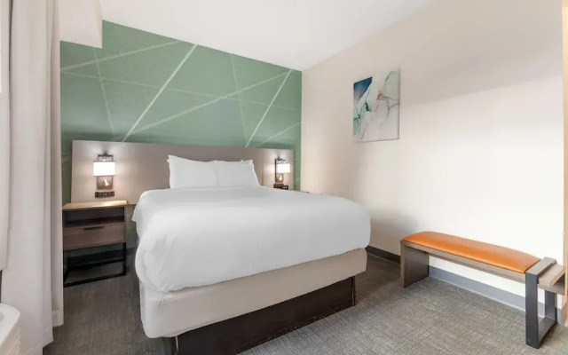 Best Western-Campus Inn
